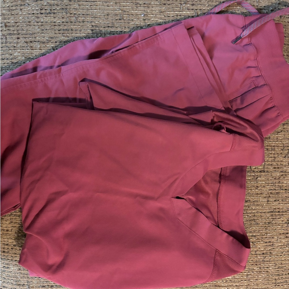 Jaanuu Men’s Scrub Set